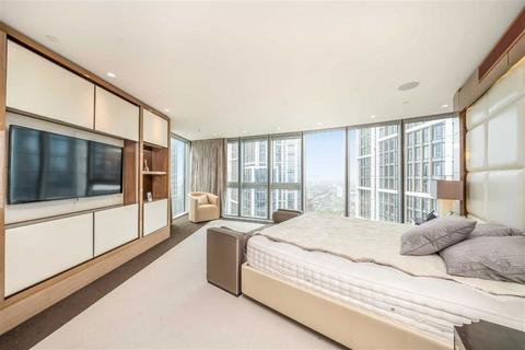 3 bedroom flat to rent, St. George Wharf, London SW8