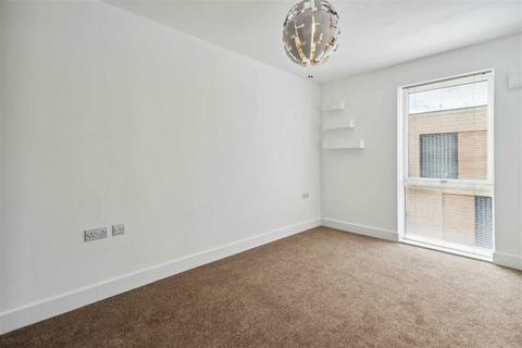 1 bedroom flat to rent, Freda Street, London SE16