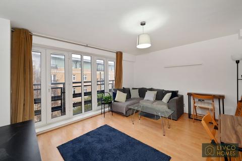 1 bedroom flat for sale, Locksons Close, London, E14