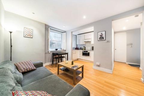 2 bedroom flat for sale, Anson Road, London N7