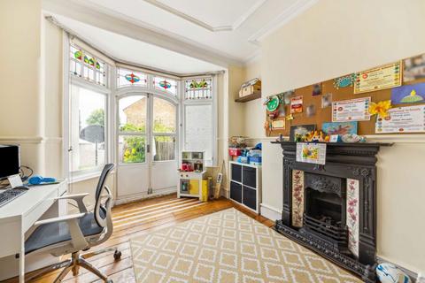 4 bedroom house to rent, Hazelwood Lane, London N13