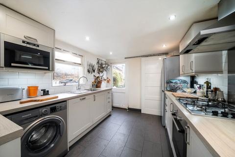 4 bedroom house for sale, Queen Anne Road, London E9