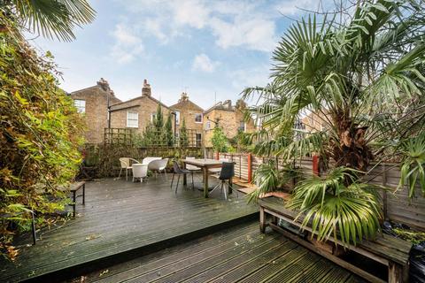 4 bedroom house for sale, Queen Anne Road, London E9