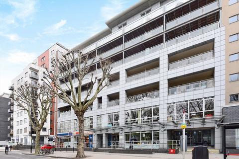 2 bedroom flat for sale - Southgate Road, London N1