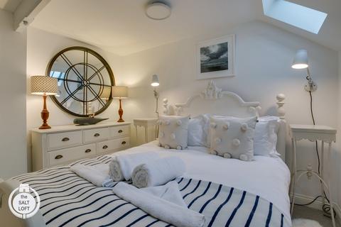 1 bedroom flat for sale, Somerset Court, Fore Street, Fowey, Cornwall, PL23
