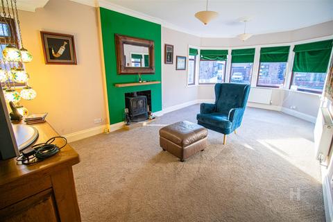 undefined, 4-Bedroom Semi-Detached on Roseway, Ashton-On-Ribble, Preston