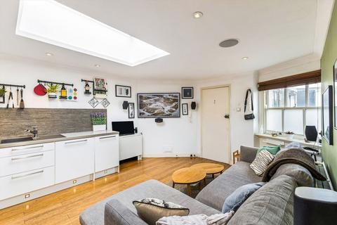 1 bedroom flat for sale, Voltaire Road, London SW4