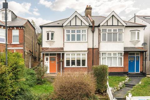 2 bedroom flat for sale, Underhill Road, London SE22