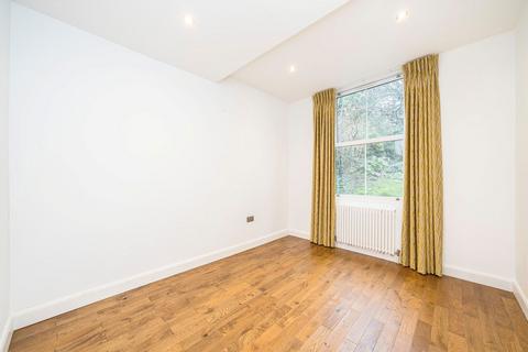 2 bedroom flat for sale, Underhill Road, London SE22