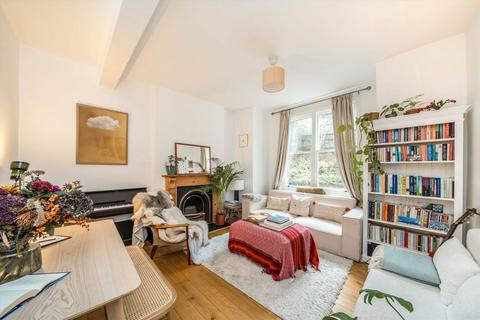 2 bedroom flat for sale, Underhill Road, London SE22