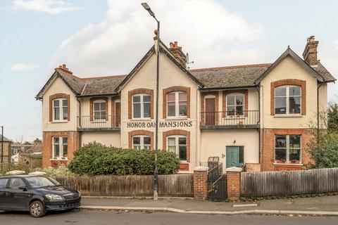 2 bedroom flat for sale, Underhill Road, London SE22