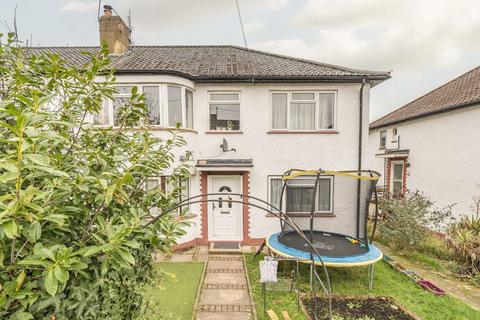 undefined, Otterburn Gardens, Isleworth TW7