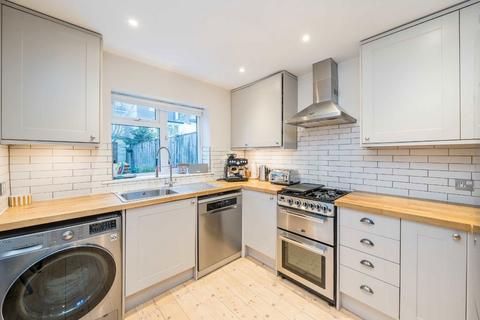 undefined, York Road, Teddington TW11