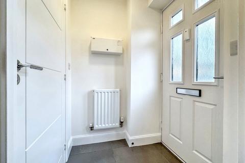2 bedroom semi-detached house for sale, Chaffinch Drive, Hebburn, Tyne and Wear, NE31 1BF