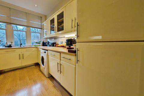 2 bedroom flat to rent, 13 The Avenue, Southampton SO17