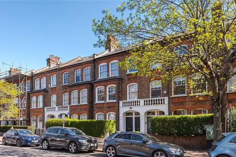 Albert Bridge Road, London, SW11