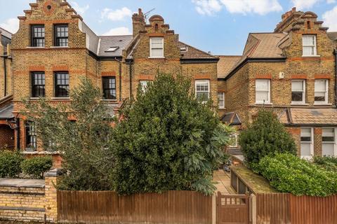 2 bedroom flat for sale - Marius Road, London SW17