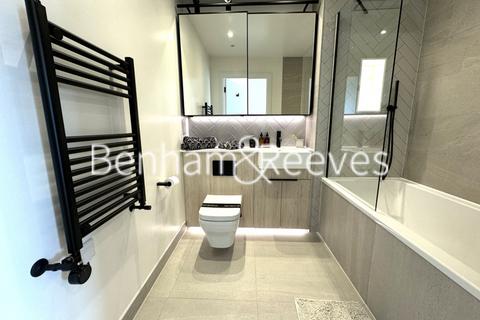 2 bedroom apartment to rent, Sibley House, Accolade Avenue UB1