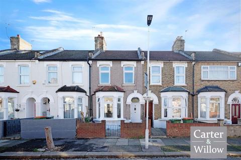 3 bedroom terraced house for sale - Patrick Road, Plaistow, London