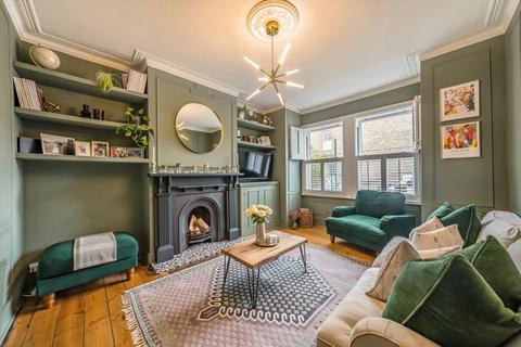 1 bedroom flat for sale, Cargill Road, London SW18