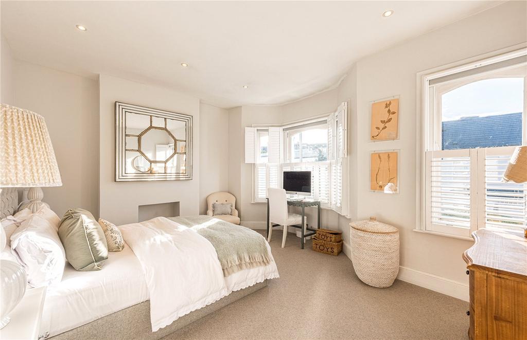 Picture No. 04
