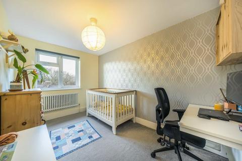 2 bedroom flat for sale, St. Asaph Road, London SE4