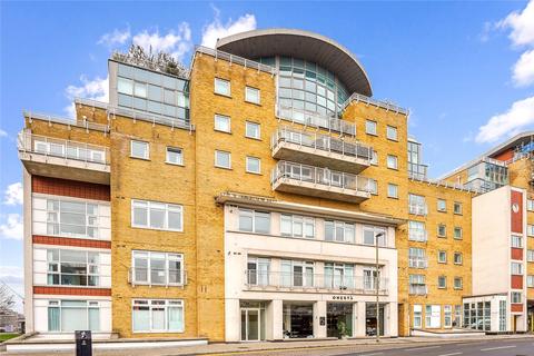 1 bedroom apartment for sale, Waterfront House, Lombard Road, London, SW11