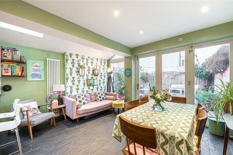 4 bedroom terraced house for sale, Honeybrook Road, London, SW12