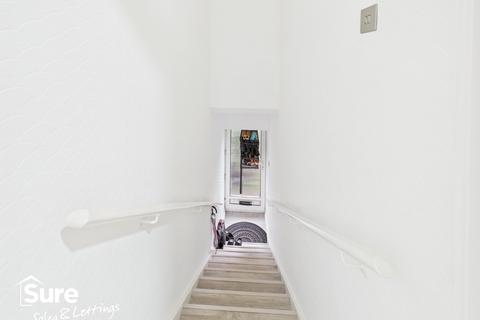 2 bedroom maisonette for sale, Hill Close, Stanmore, Greater London, HA7
