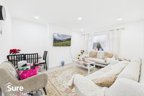 2 bedroom maisonette for sale, Hill Close, Stanmore, Greater London, HA7