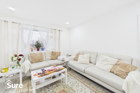 2 bedroom maisonette for sale, Hill Close, Stanmore, Greater London, HA7