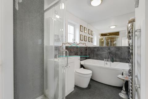 undefined, Grasmere Way, Rushden, NN10 8NJ