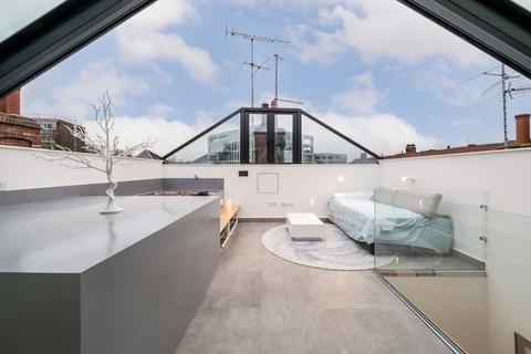 3 bedroom flat to rent, Melbury Road, London W14