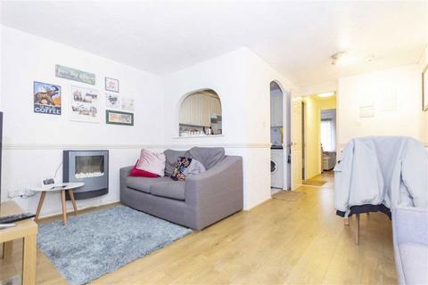 1 bedroom flat to rent, Abingdon Close, London SE1