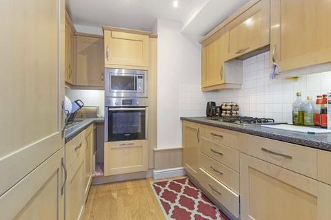 2 bedroom flat to rent, Goat Wharf, Brentford TW8