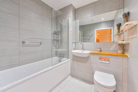 2 bedroom flat for sale, Kilburn Park Road, Maida Vale, London, NW6