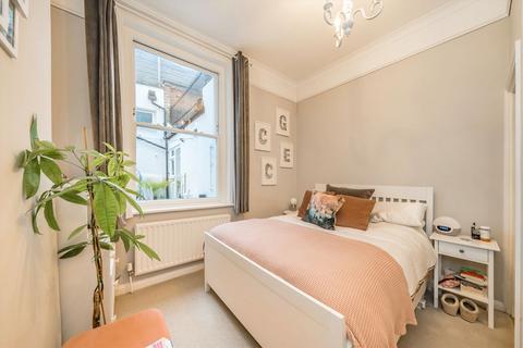 undefined, Brayburne Avenue, London SW4