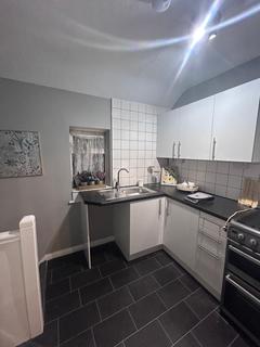 1 bedroom flat to rent, Miller Road, Croydon, CR0