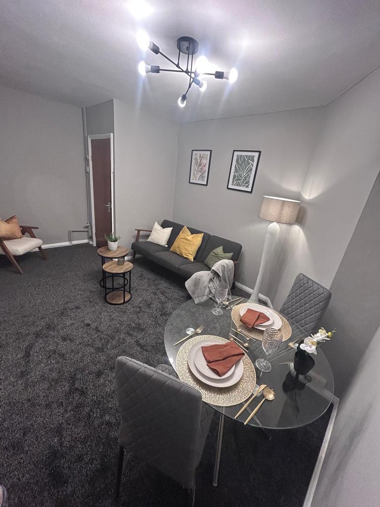 Apartment in London - View 5