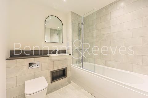 1 bedroom apartment to rent, Cranton Avenue, Hayes UB3