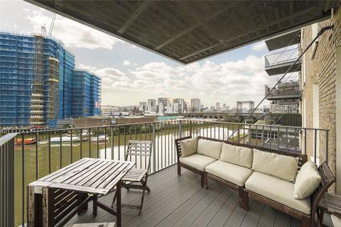 1 bedroom apartment to rent, Deckhouse Court, Cofferdam Way, SE8
