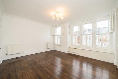 5 bedroom house to rent, Hambalt Road, London SW4