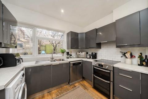 4 bedroom house for sale, Barcombe Avenue, London SW2