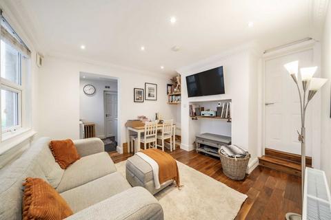 1 bedroom flat to rent, Lewin Road, London SW16