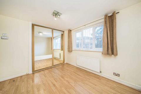 2 bedroom flat for sale, Kingsworthy Close, Kingston Upon Thames KT1