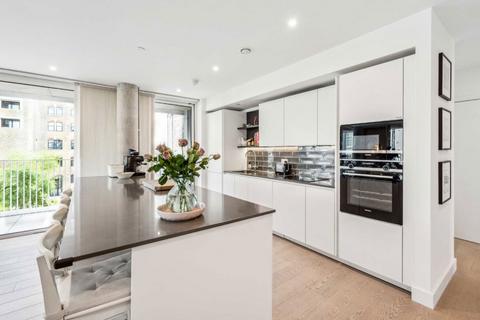 3 bedroom flat for sale, New Tannery Way, London SE1