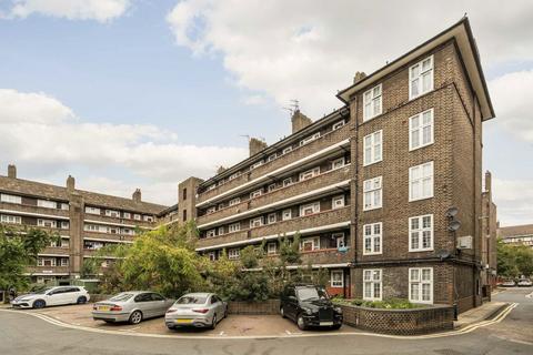 2 bedroom flat for sale, Falmouth Road, London SE1