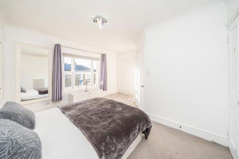 undefined, Mount Ararat Road, Richmond TW10