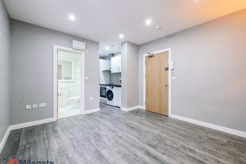 undefined, Hamlet Court Road, Westcliff-On-Sea SS0