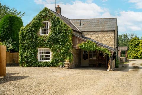 4 bedroom detached house for sale, Derwent Cottage, Scarborough Road, Norton, Malton
